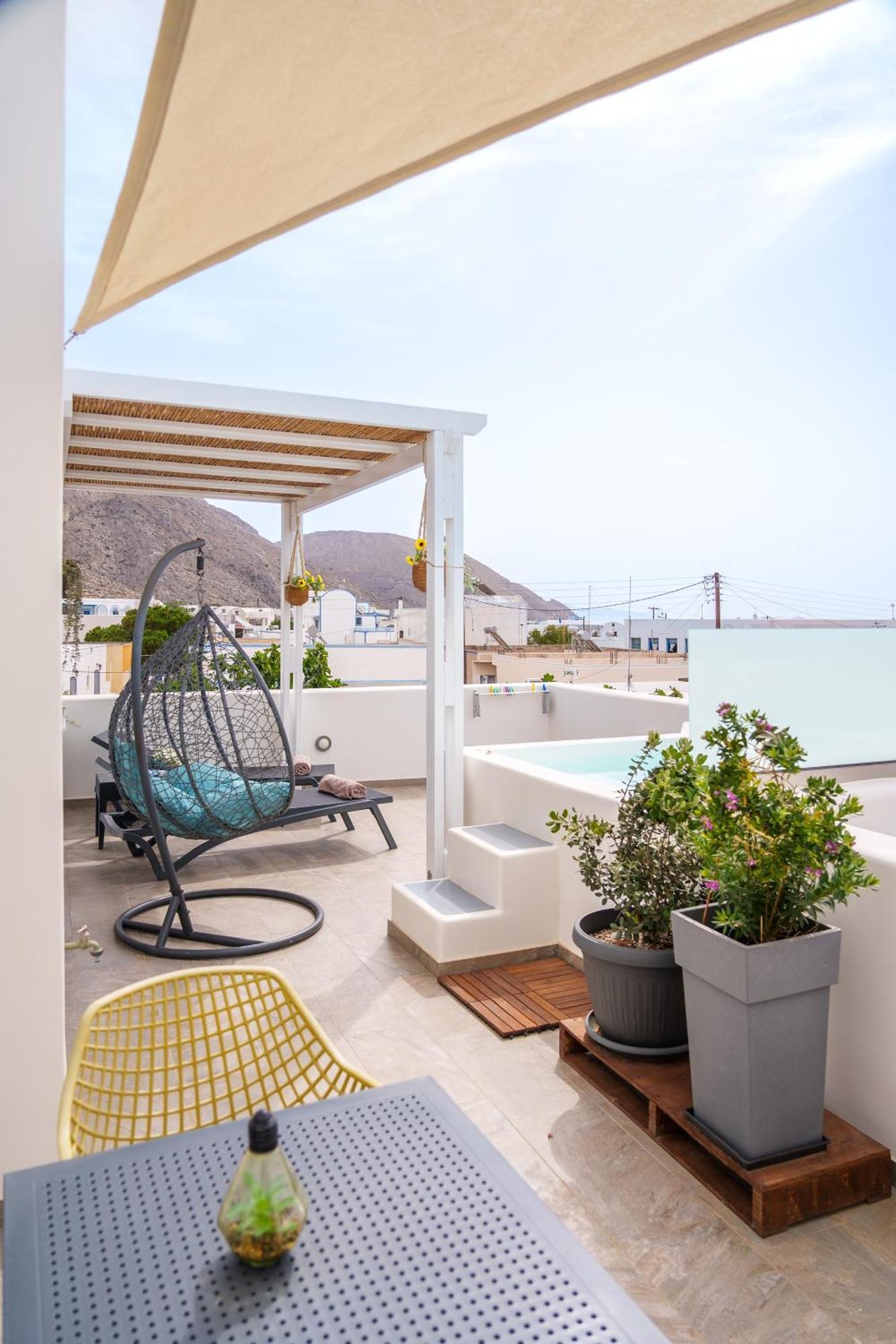 Santorossa Luxury Villas Emporio  エクステリア 写真